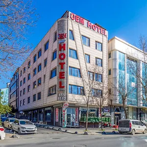 4* Hotel Dem Airport